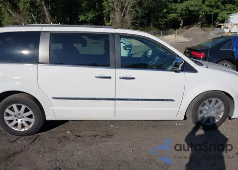 2012 Chrysler Town & Country Touring-L из США, поврежденный, VIN 2C4RC1CGXCR393108